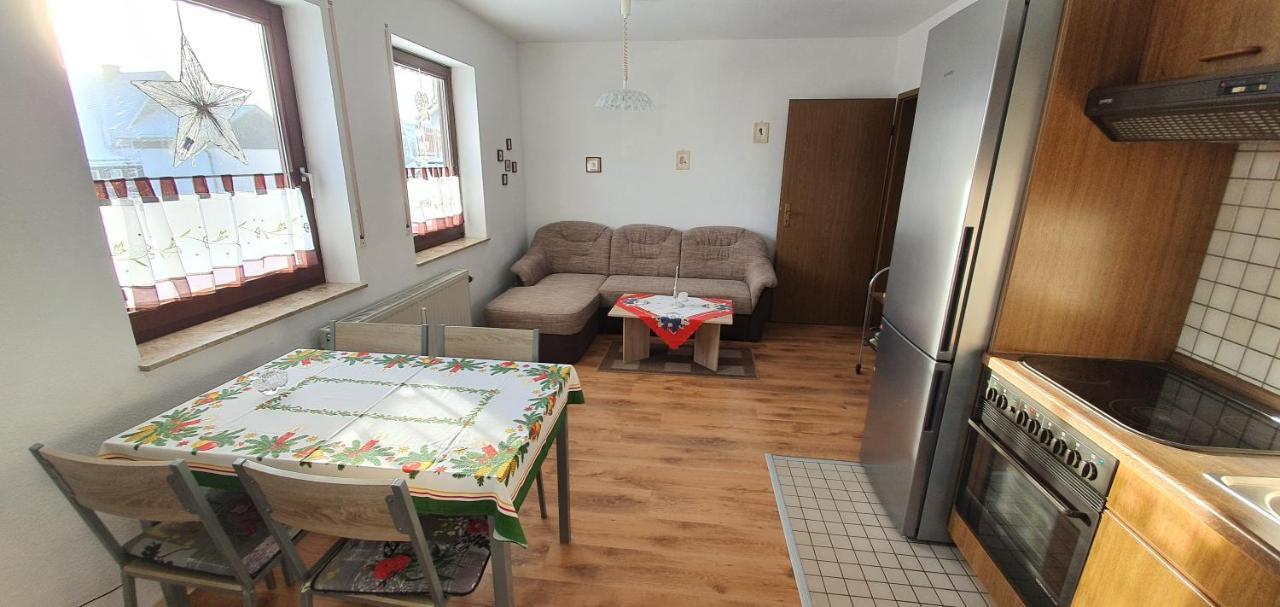 Haus Schneider Apartment Winterberg Bagian luar foto