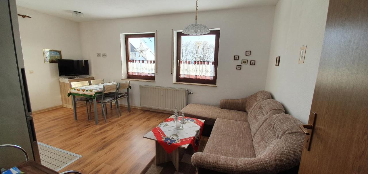Haus Schneider Apartment Winterberg Bagian luar foto